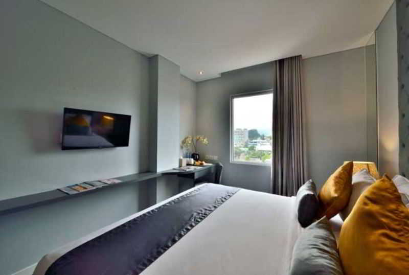 Serela Cihampelas By Kagum Hotels Bandung Exterior foto