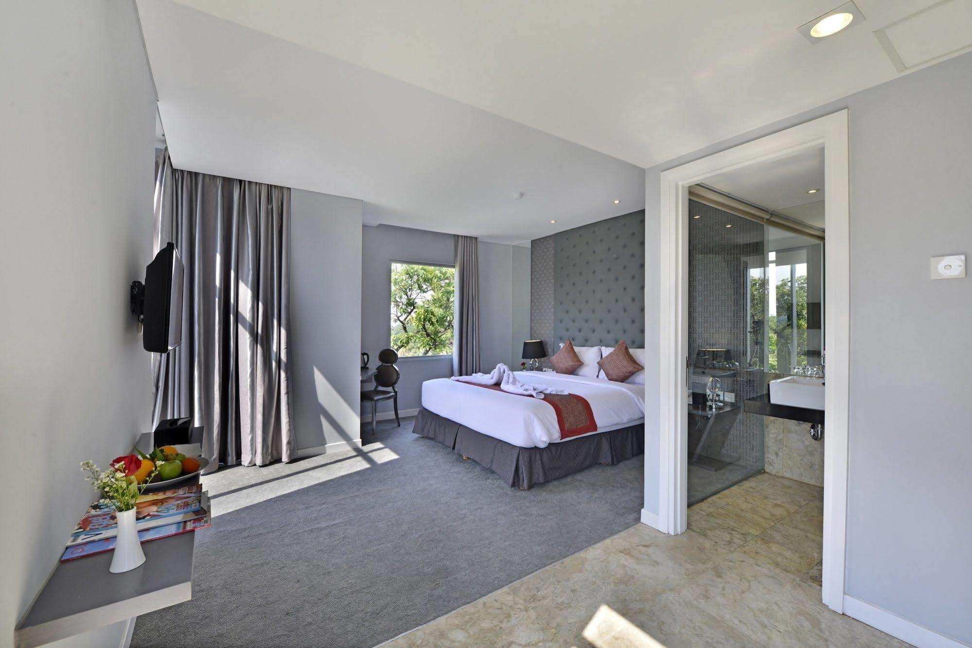 Serela Cihampelas By Kagum Hotels Bandung Exterior foto